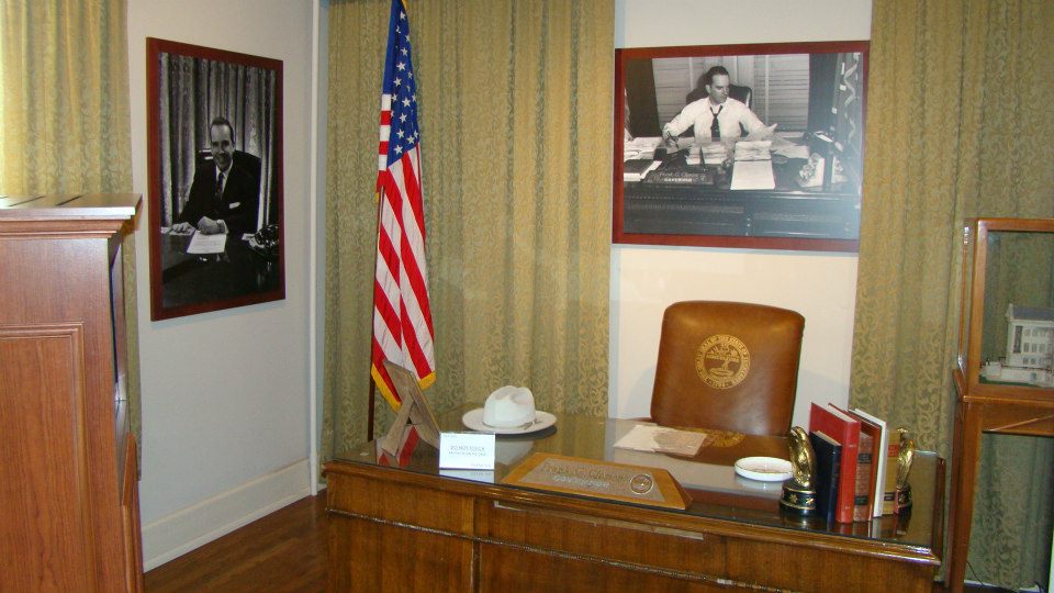 Governor Frank Clement Desk on display. Frank was born at the Halbrook.